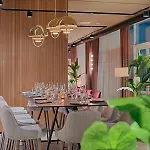 Nh Lyon Airport מלון 4*