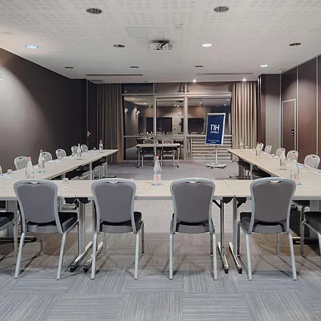 Nh Lyon Airport Hotel 4*