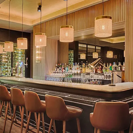 Nh Lyon Airport Hotel