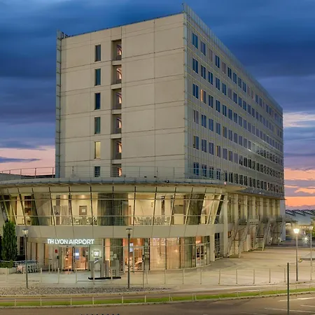 Nh Lyon Airport Colombier-Saugnieu