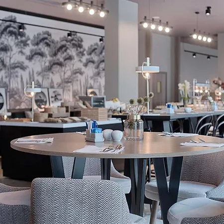 Nh Lyon Airport Hotel