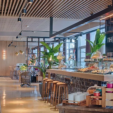 Nh Lyon Airport Hotel