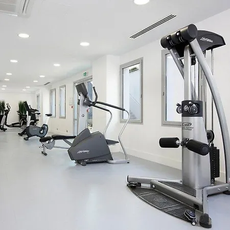 Nh Lyon Airport 4* Colombier-Saugnieu