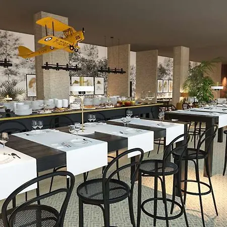 Nh Lyon Airport Hotel 4*
