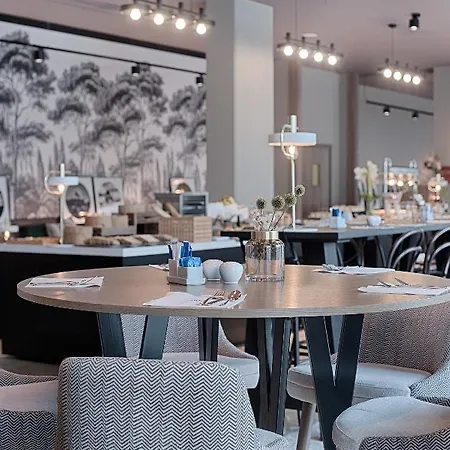 Nh Lyon Airport Colombier-Saugnieu